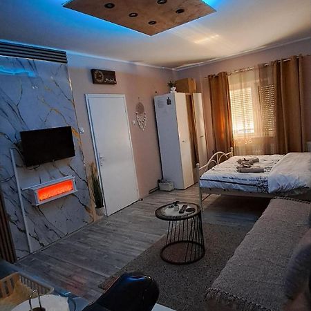 Apartman Iva Зайечар Екстериор снимка